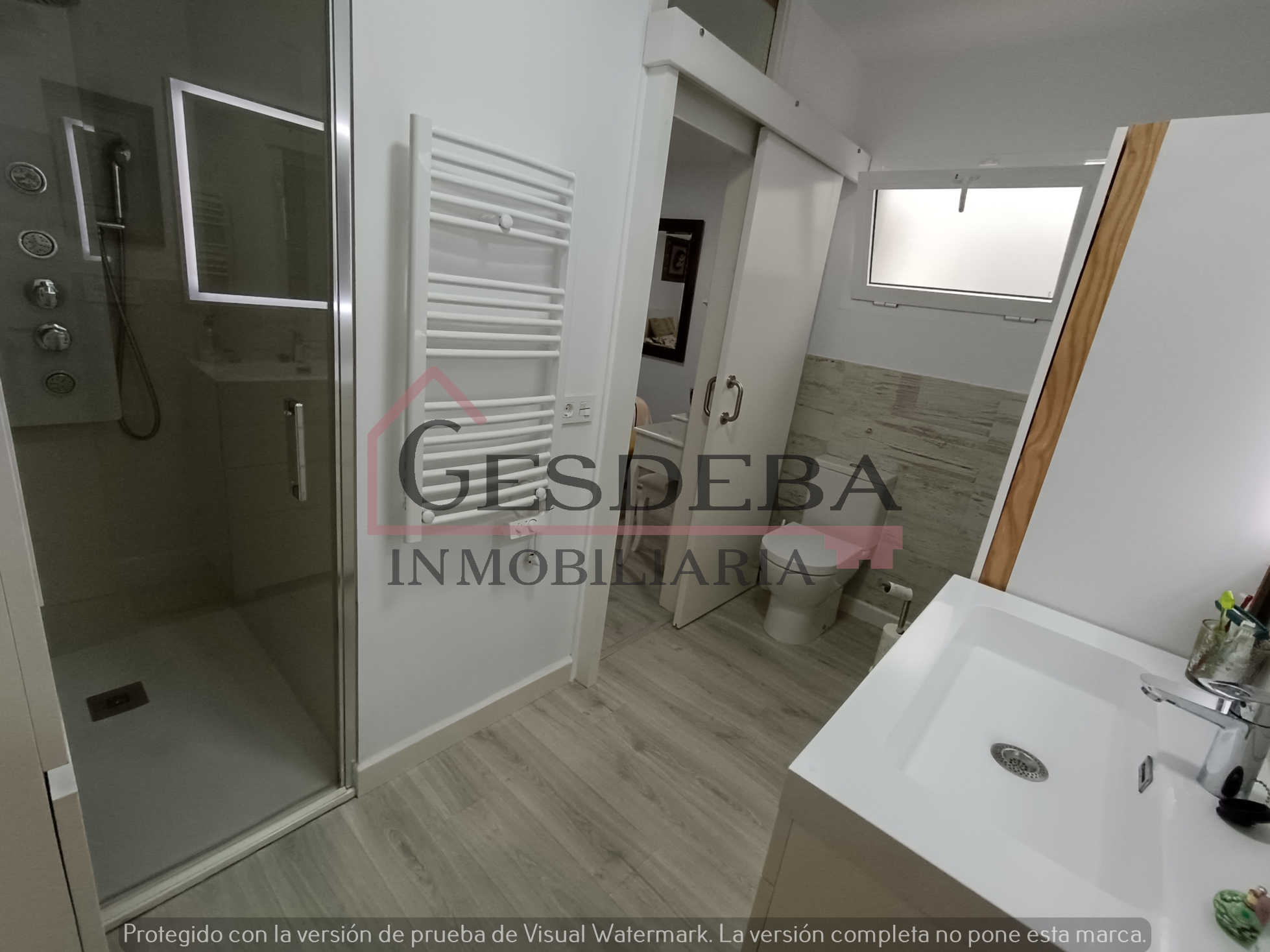 Appartement rénové en centre ville