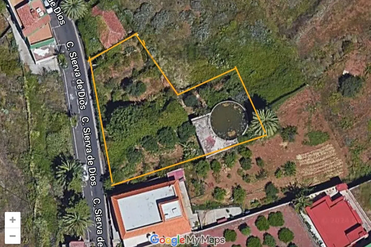 Terrain – 67 calle Sierva de Dios