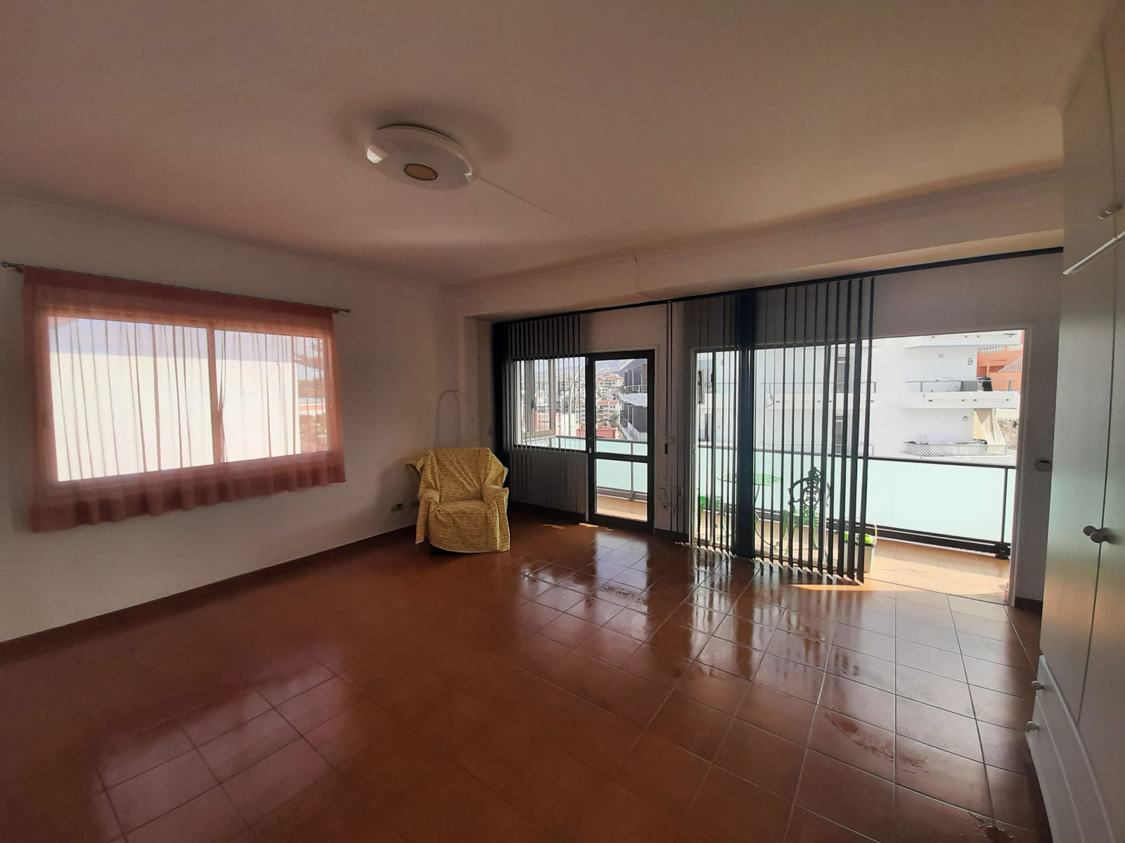 Appartement lumineux avec balcon